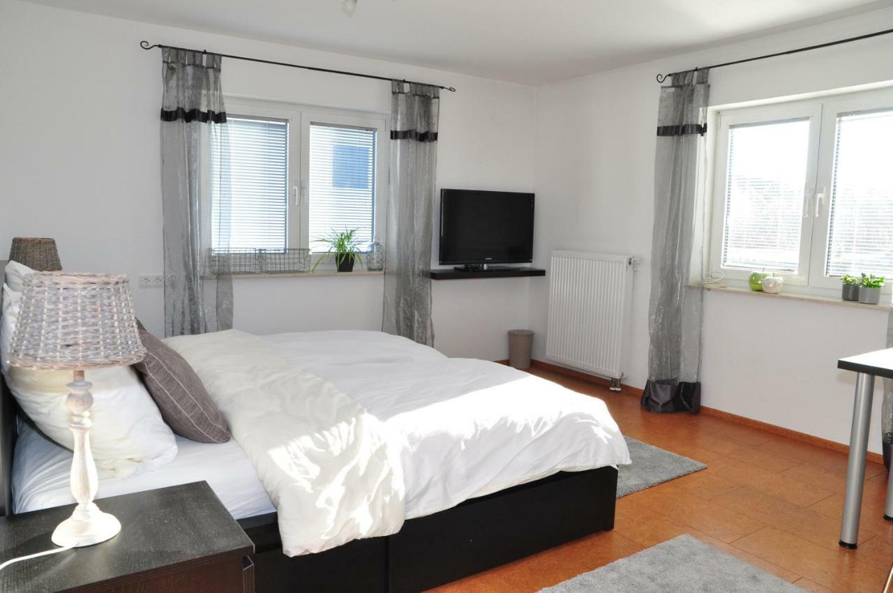 N37 -Modern Eingerichtete Zimmer In Ruhiger Lage Aldingen  Eksteriør bilde